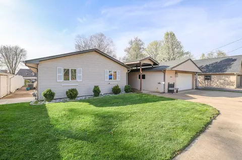 11954 Portage Lake Ave, Putnam, MI 48169