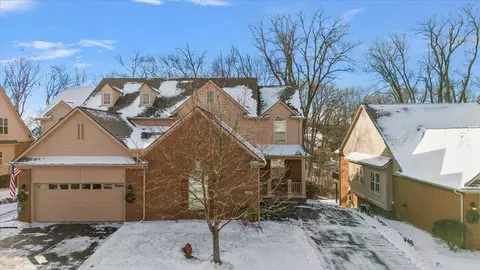 6939 Stonewood Place Dr, Independence, MI 48346