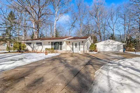 4165 Diamond St, Pittsfield, MI 48197