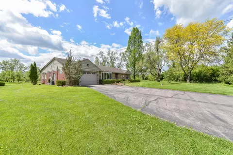 2915 N Prospect Rd, Superior, MI 48198