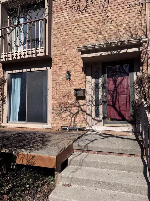 1420 E Oakbrook E UNIT ROCHER, Rochester Hills, MI 48307