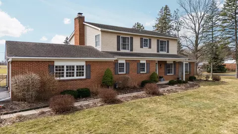 3667 Meadow Ln, Lodi, MI 48176