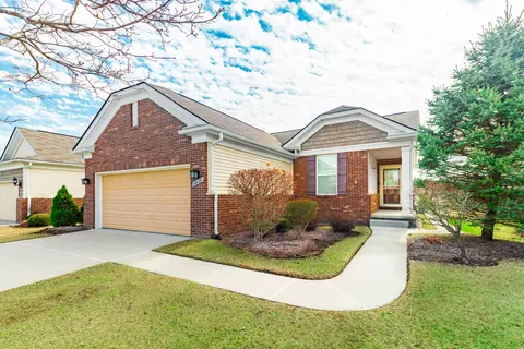 26429 Rock Lake Ct, Brownstown, MI 48134