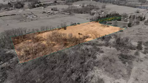 10697 Boyce Rd, Lyndon, MI 48118