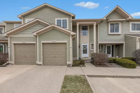 605 Liberty Pointe Dr, Ann Arbor, MI 48103