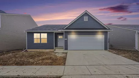 775 Reagan Ln, Milan, MI 48160