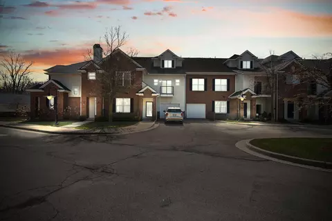 331 Scio Village Court Unit Ct #284, Scio, MI 48103