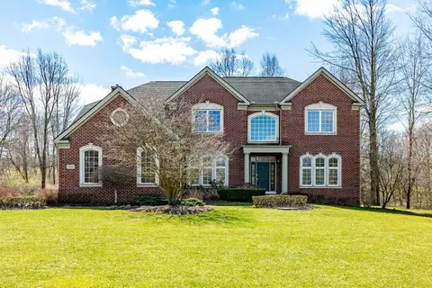 6756 Fleming Creek Dr, Superior, MI 48198