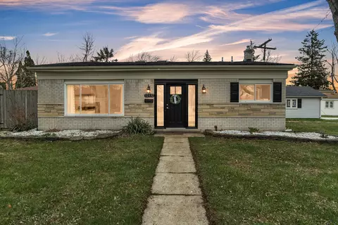 32532 Judy Dr, Westland, MI 48185