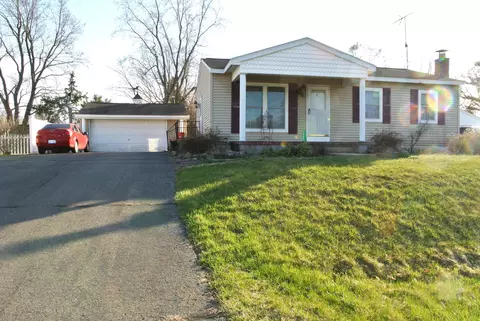 3400 Chalice Rd, Orion, MI 48359