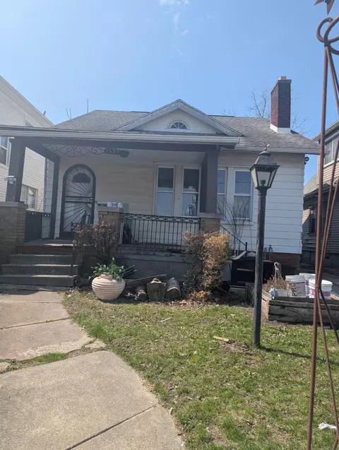 9539 Beechwood St, Detroit, MI 48204