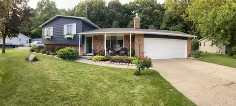 7223 Mount Juliet Dr, Davison, MI 48423