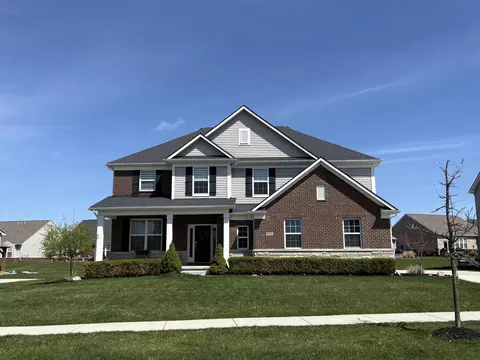 3134 Huntsman Blvd, Orion, MI 48360