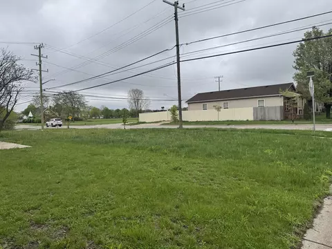 2910 Salina St, Dearborn, MI 48120