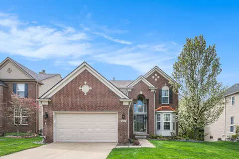 4261 Merriman Loop, Oceola, MI 48843
