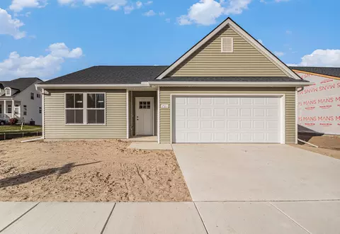 717 Jefferson Ln, Milan, MI 48160