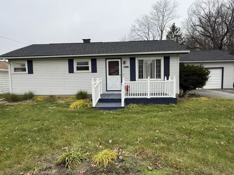 20041 Wilmot Rd, Sumpter, MI 48111