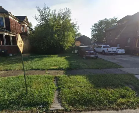 1586 Bewick St, Detroit, MI 48214