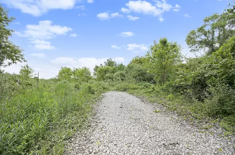 10689 Coopersfield Rd, Lyndon, MI 48118