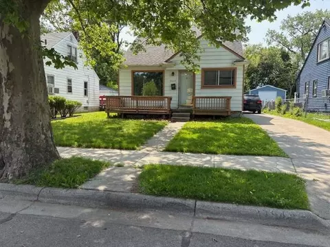 19495 Grandview St, Detroit, MI 48219