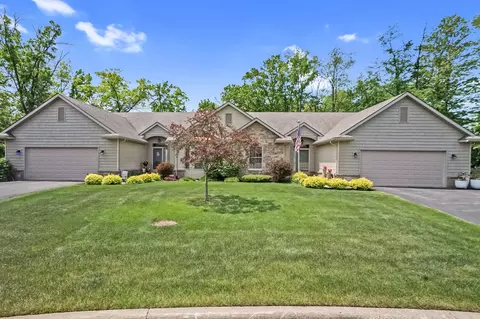 6242 Butternut Cir, Brighton, MI 48116