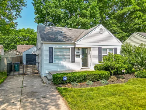 4211 Oakshire Ave, Berkley, MI 48072