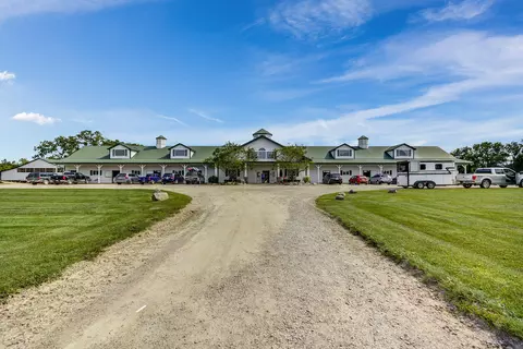 6301 Gregory Rd, Webster, MI 48130