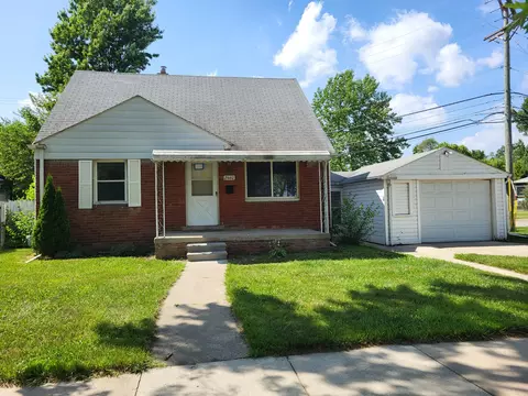 2660 Bailey Ave, Lincoln Park, MI 48146