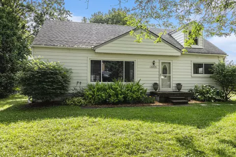 10351 Endicott St, Van Buren, MI 48111