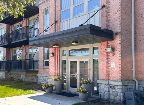 101 S Union Unit #118, Plymouth, MI 48170