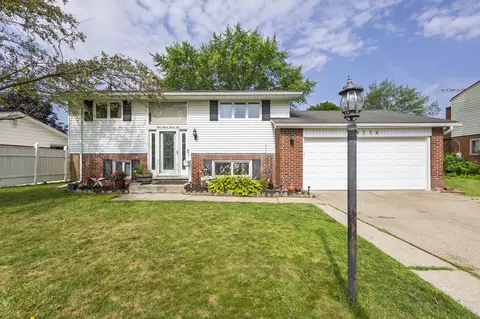 9776 Monroe Blvd, Taylor, MI 48180