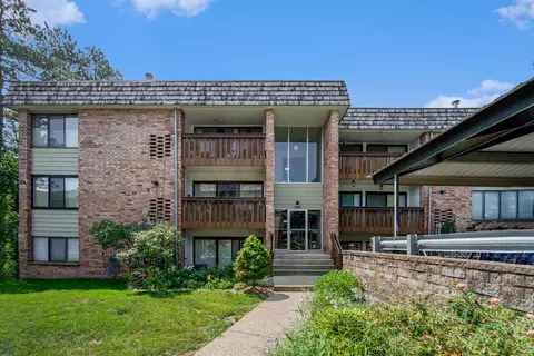 2150 Pauline Blvd UNIT ANN, Ann Arbor, MI 48103