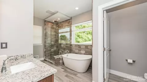 Bath - APT 24 Loon Lane, Scio, MI 48103 photo 1 of 12
