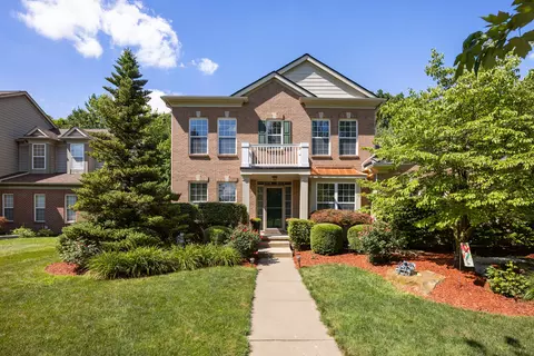 49660 Great Falls Rd, Canton, MI 48188