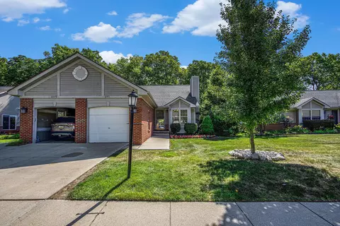 6083 Colony Park Dr, Ypsilanti, MI 48197