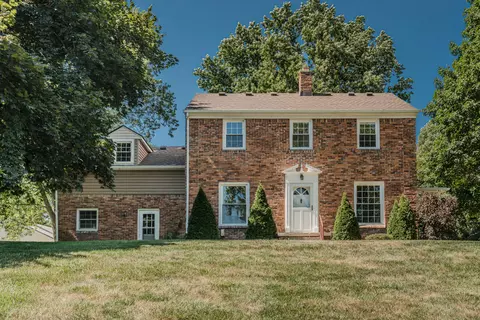 675 Mooreville Rd, York, MI 48160