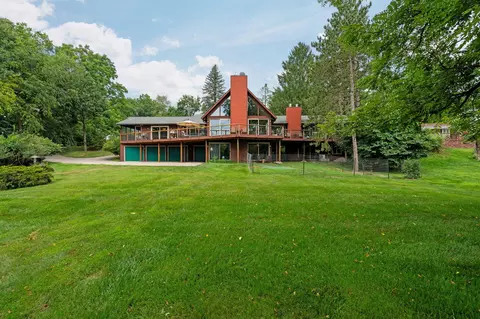 4733 Midway Dr, Scio, MI 48103