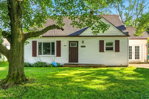 49501 W Huron River Dr, Van Buren, MI 48111