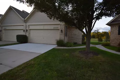 25430 Bohn Ct, Huron, MI 48134