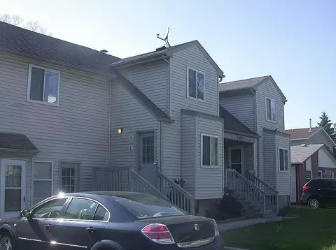 5904 Janet St, Taylor, MI 48180