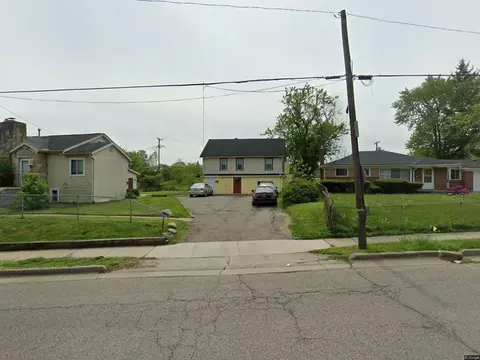 739 Harriet St, Ypsilanti, MI 48197