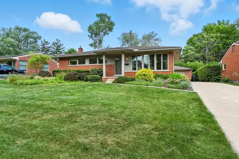 1501 Catalina Dr, Ann Arbor, MI 48103