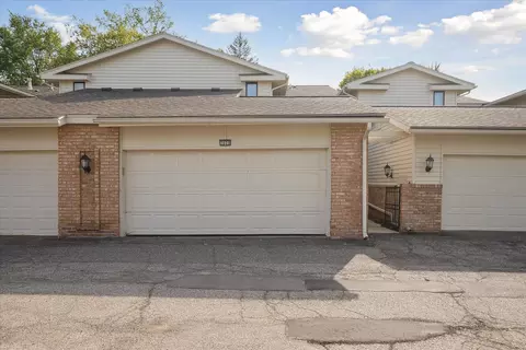 7020 Bridge Way UNIT WEST, West Bloomfield, MI 48322