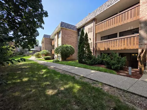 2126 Pauline Blvd UNIT ANN, Ann Arbor, MI 48103