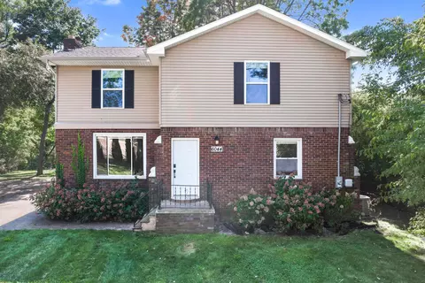 6044 Davison Rd, Burton, MI 48509