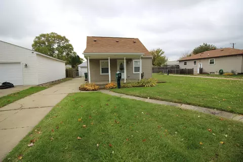 1575 Philomene Blvd, Lincoln Park, MI 48146