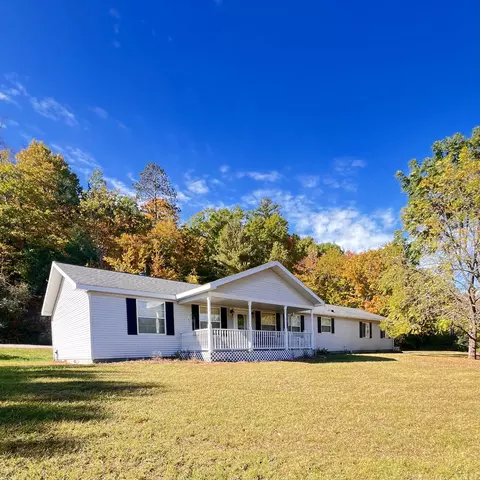 3025 NE Lakeshore Dr, Haynes, MI 48740