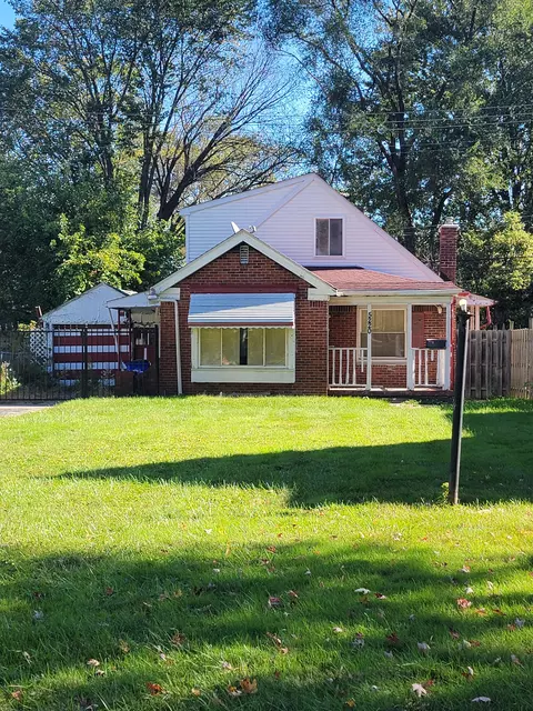 5220 University Pl, Detroit, MI 48224