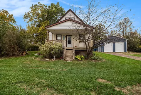 3049 N Prospect Rd, Superior, MI 48198