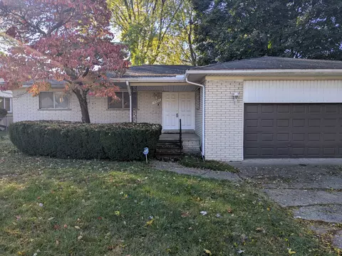 18495 Adrian St, Southfield, MI 48075